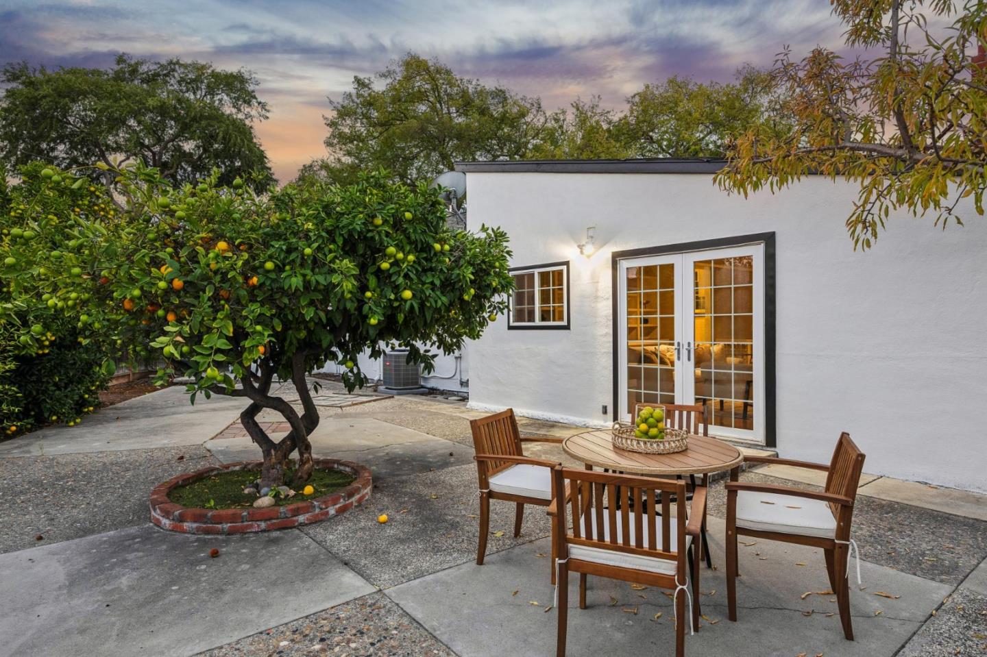 Detail Gallery Image 88 of 112 For 766 N Redwood Ave, San Jose,  CA 95128 - 3 Beds | 2 Baths