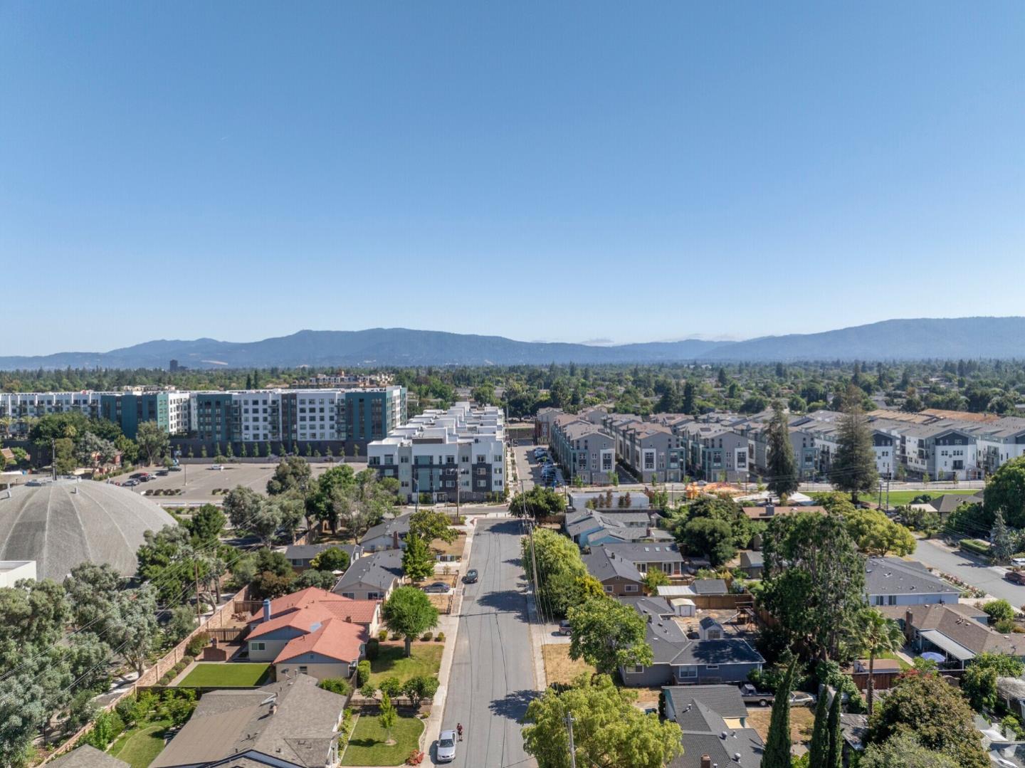 Detail Gallery Image 92 of 112 For 766 N Redwood Ave, San Jose,  CA 95128 - 3 Beds | 2 Baths