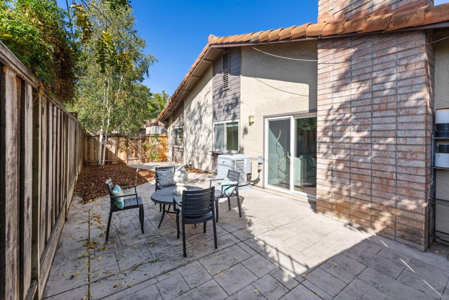 Detail Gallery Image 15 of 24 For 128 Brahms Way, Sunnyvale,  CA 94087 - 3 Beds | 2 Baths