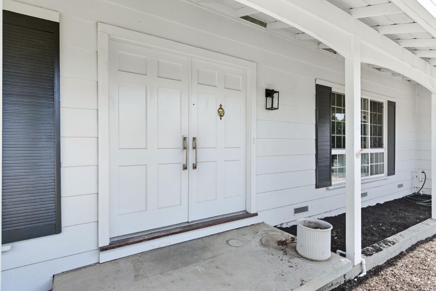 Detail Gallery Image 4 of 25 For 1640 Amhurst Way, Concord,  CA 94518 - 4 Beds | 2 Baths