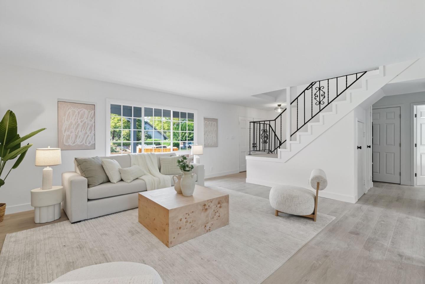 Detail Gallery Image 6 of 25 For 1640 Amhurst Way, Concord,  CA 94518 - 4 Beds | 2 Baths