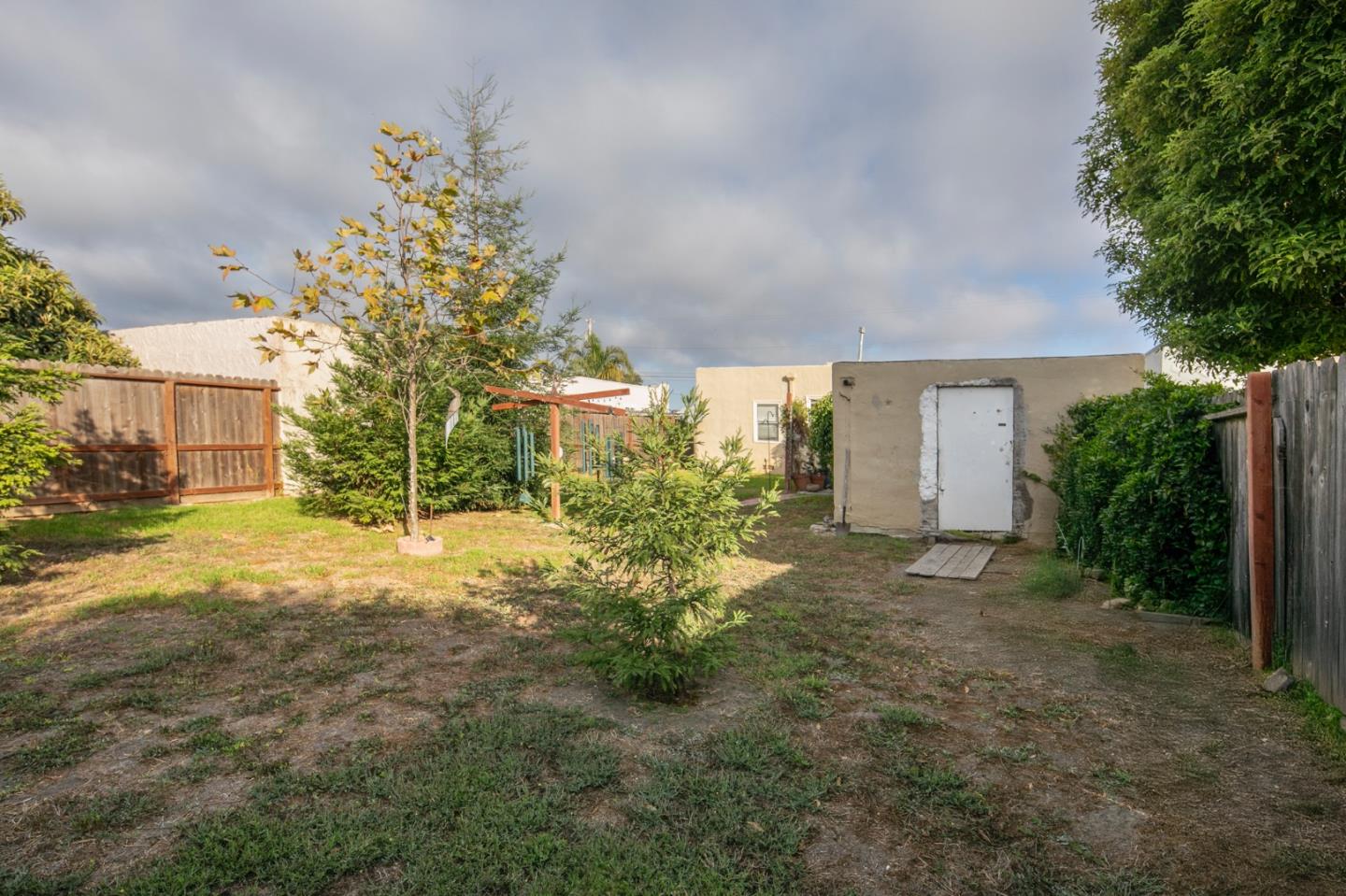 Detail Gallery Image 17 of 17 For 527 Park St, Salinas,  CA 93901 - 2 Beds | 1 Baths