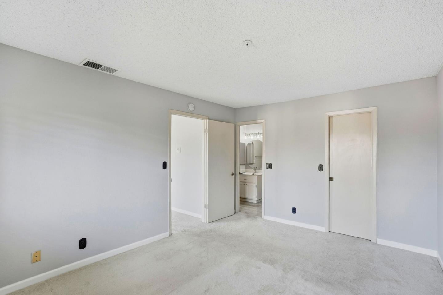 Detail Gallery Image 13 of 22 For 25163 Copa Del Oro Dr #202,  Hayward,  CA 94545 - 1 Beds | 1 Baths