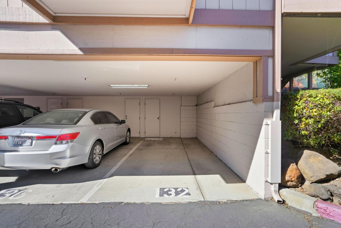 Detail Gallery Image 19 of 22 For 25163 Copa Del Oro Dr #202,  Hayward,  CA 94545 - 1 Beds | 1 Baths