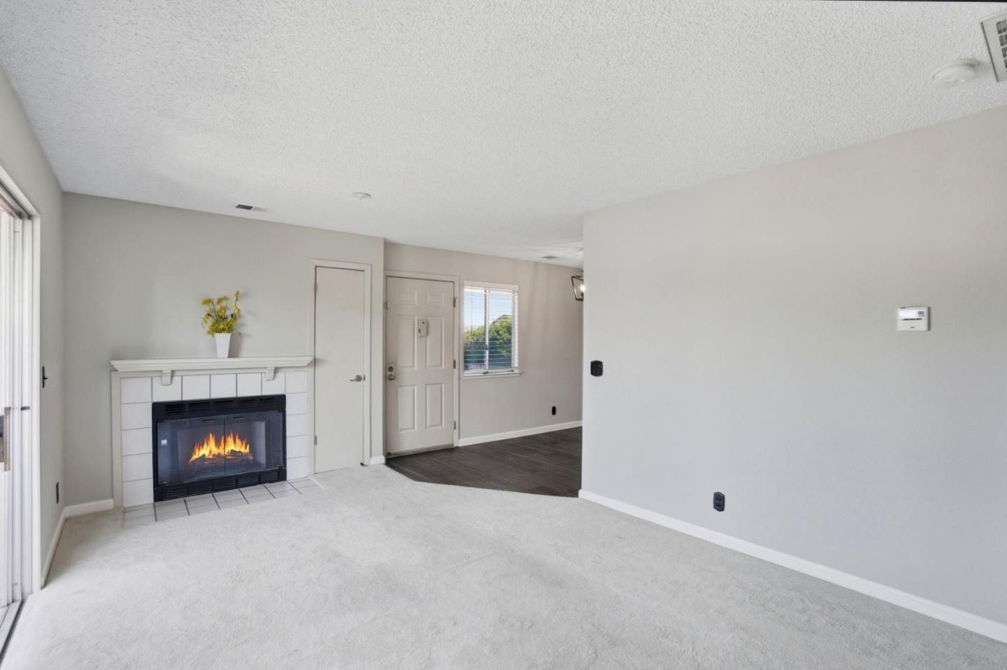 Detail Gallery Image 7 of 22 For 25163 Copa Del Oro Dr #202,  Hayward,  CA 94545 - 1 Beds | 1 Baths