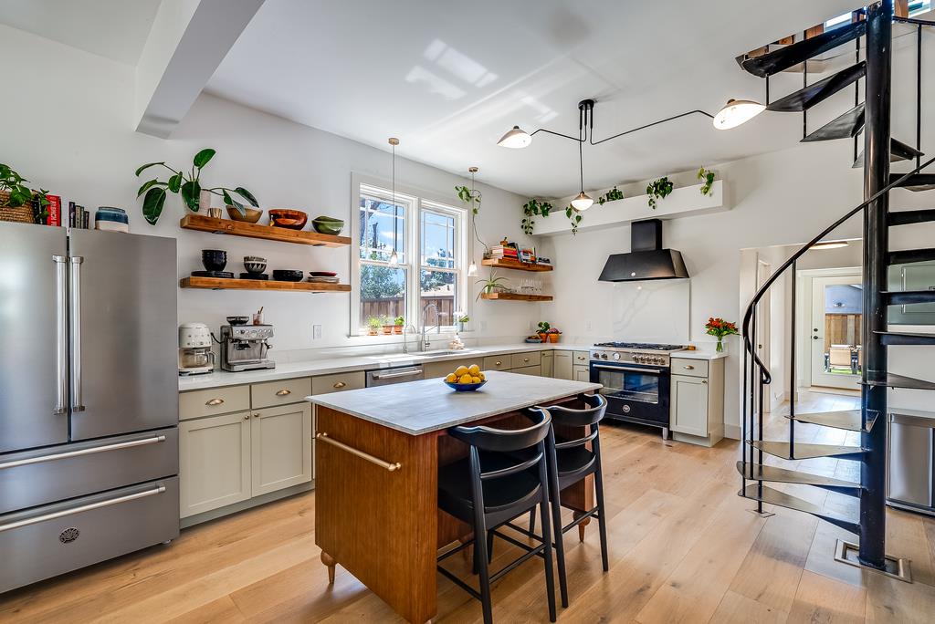 Detail Gallery Image 10 of 56 For 773 Asbury St, San Jose,  CA 95126 - 2 Beds | 1 Baths