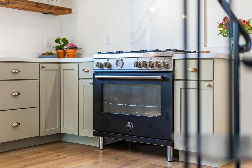 Detail Gallery Image 19 of 56 For 773 Asbury St, San Jose,  CA 95126 - 2 Beds | 1 Baths