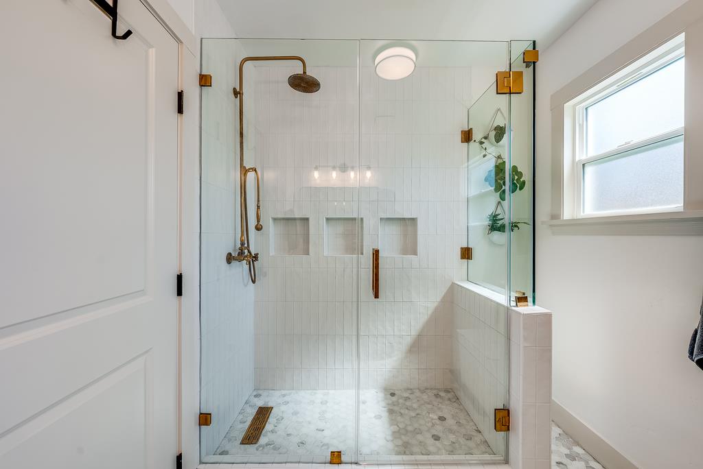 Detail Gallery Image 29 of 56 For 773 Asbury St, San Jose,  CA 95126 - 2 Beds | 1 Baths