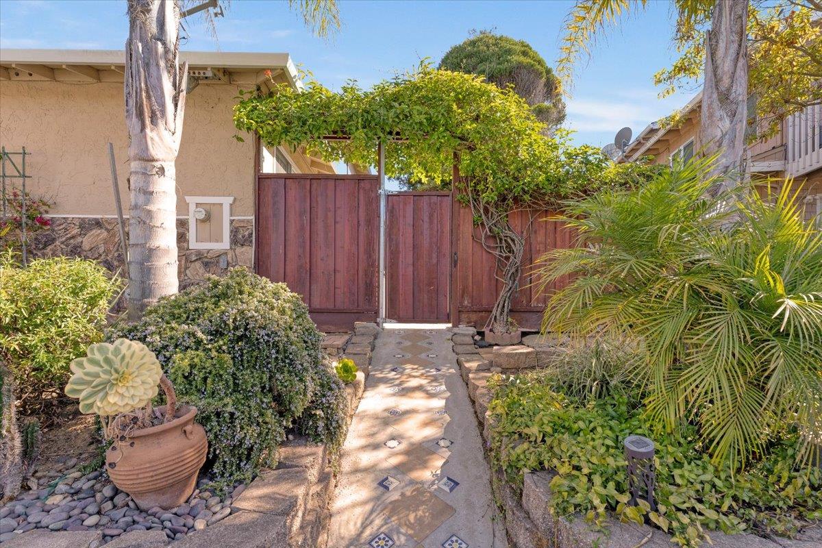 Detail Gallery Image 27 of 35 For 1540 Seascape Blvd, Aptos,  CA 95003 - 2 Beds | 1/1 Baths