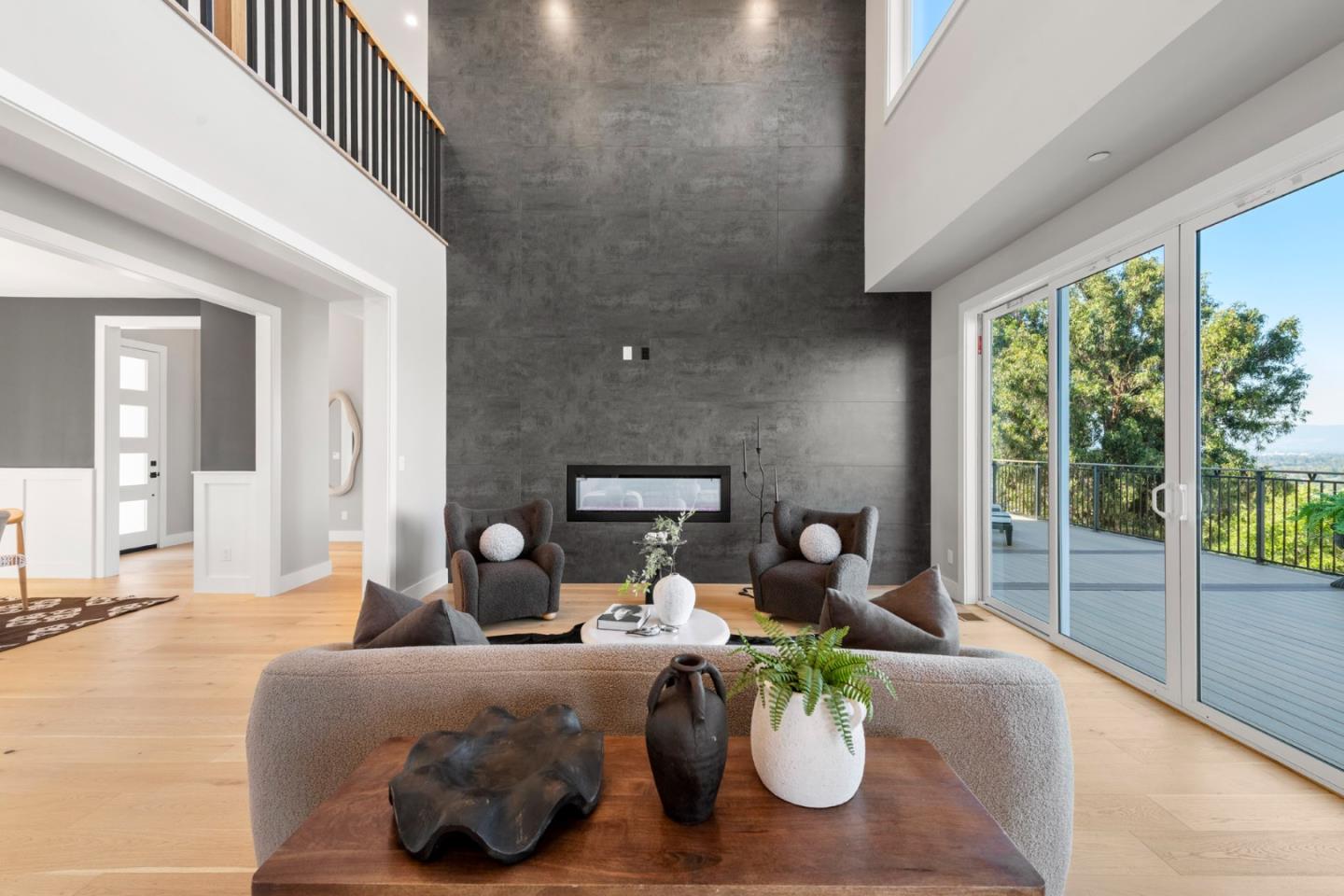 Detail Gallery Image 11 of 44 For 2661 Carol Dr, San Jose,  CA 95125 - 5 Beds | 5/1 Baths