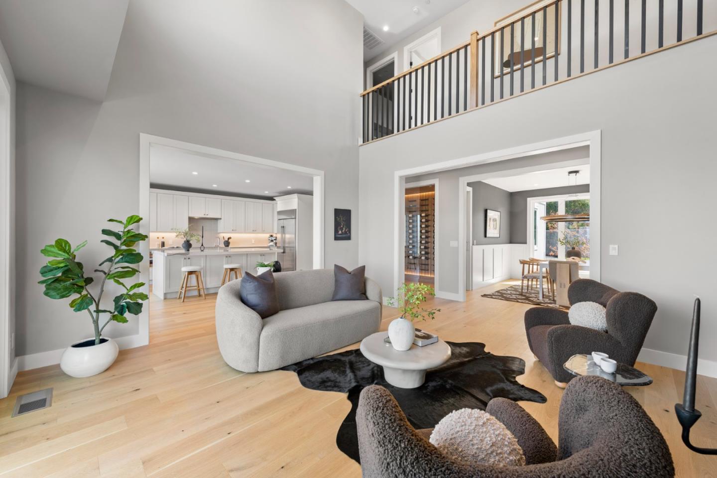 Detail Gallery Image 13 of 44 For 2661 Carol Dr, San Jose,  CA 95125 - 5 Beds | 5/1 Baths