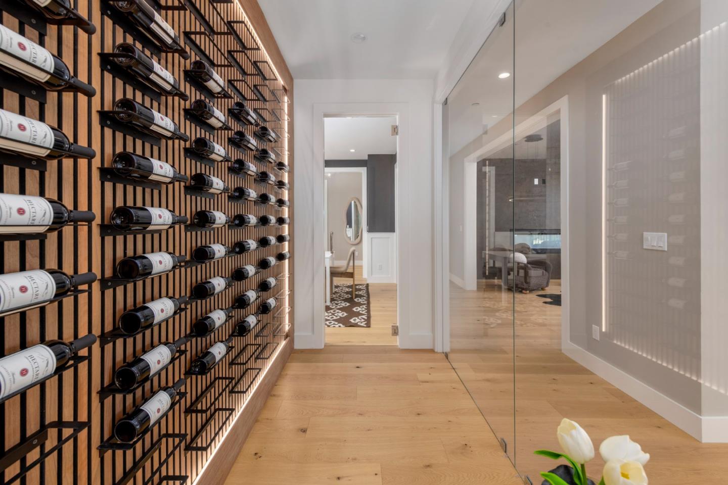 Detail Gallery Image 15 of 44 For 2661 Carol Dr, San Jose,  CA 95125 - 5 Beds | 5/1 Baths