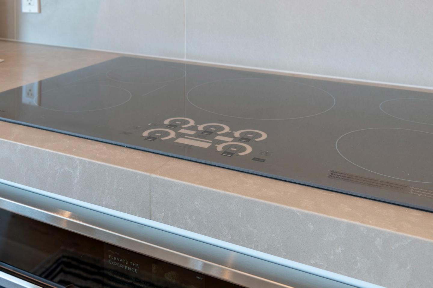 Detail Gallery Image 23 of 44 For 2661 Carol Dr, San Jose,  CA 95125 - 5 Beds | 5/1 Baths