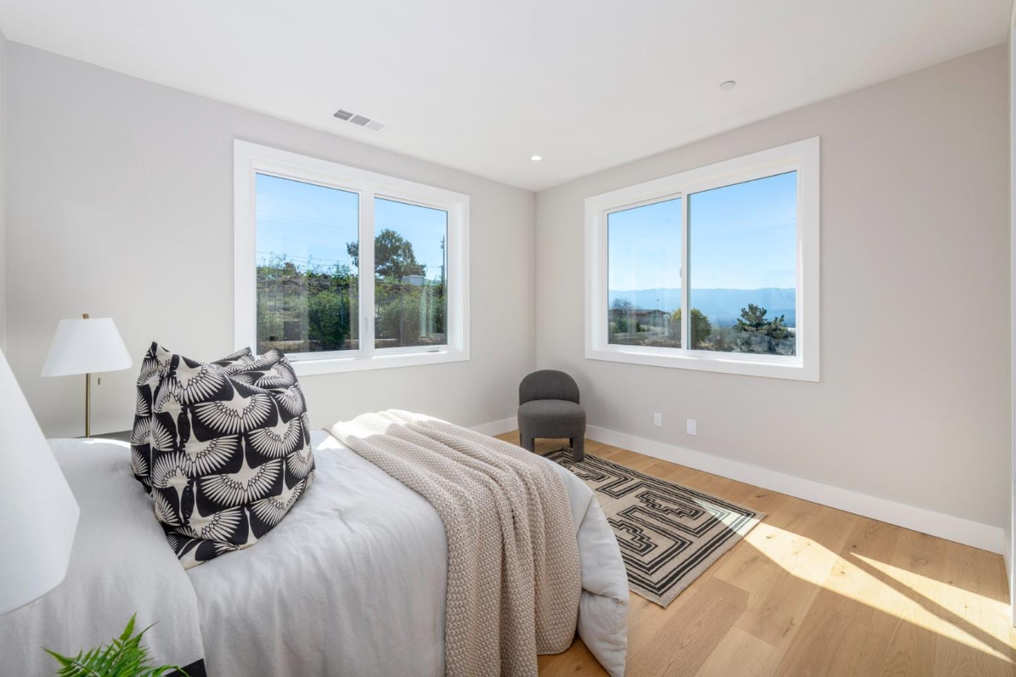 Detail Gallery Image 28 of 44 For 2661 Carol Dr, San Jose,  CA 95125 - 5 Beds | 5/1 Baths