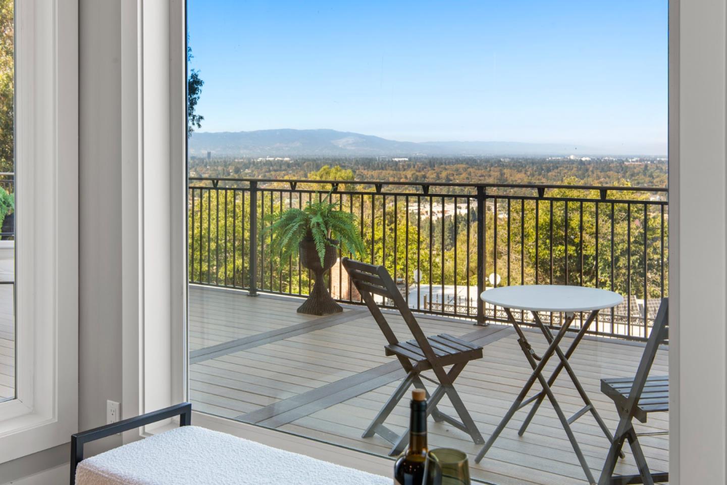 Detail Gallery Image 38 of 44 For 2661 Carol Dr, San Jose,  CA 95125 - 5 Beds | 5/1 Baths