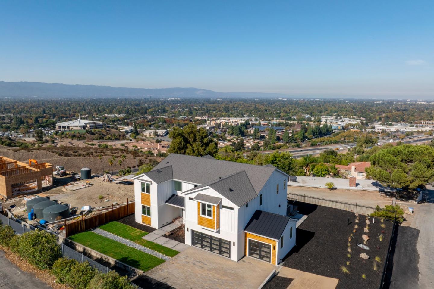 Detail Gallery Image 41 of 44 For 2661 Carol Dr, San Jose,  CA 95125 - 5 Beds | 5/1 Baths