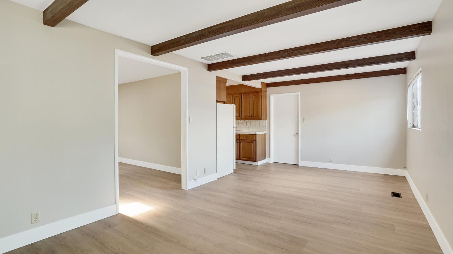 Detail Gallery Image 18 of 59 For 10350 Mann Dr, Cupertino,  CA 95014 - 3 Beds | 2 Baths