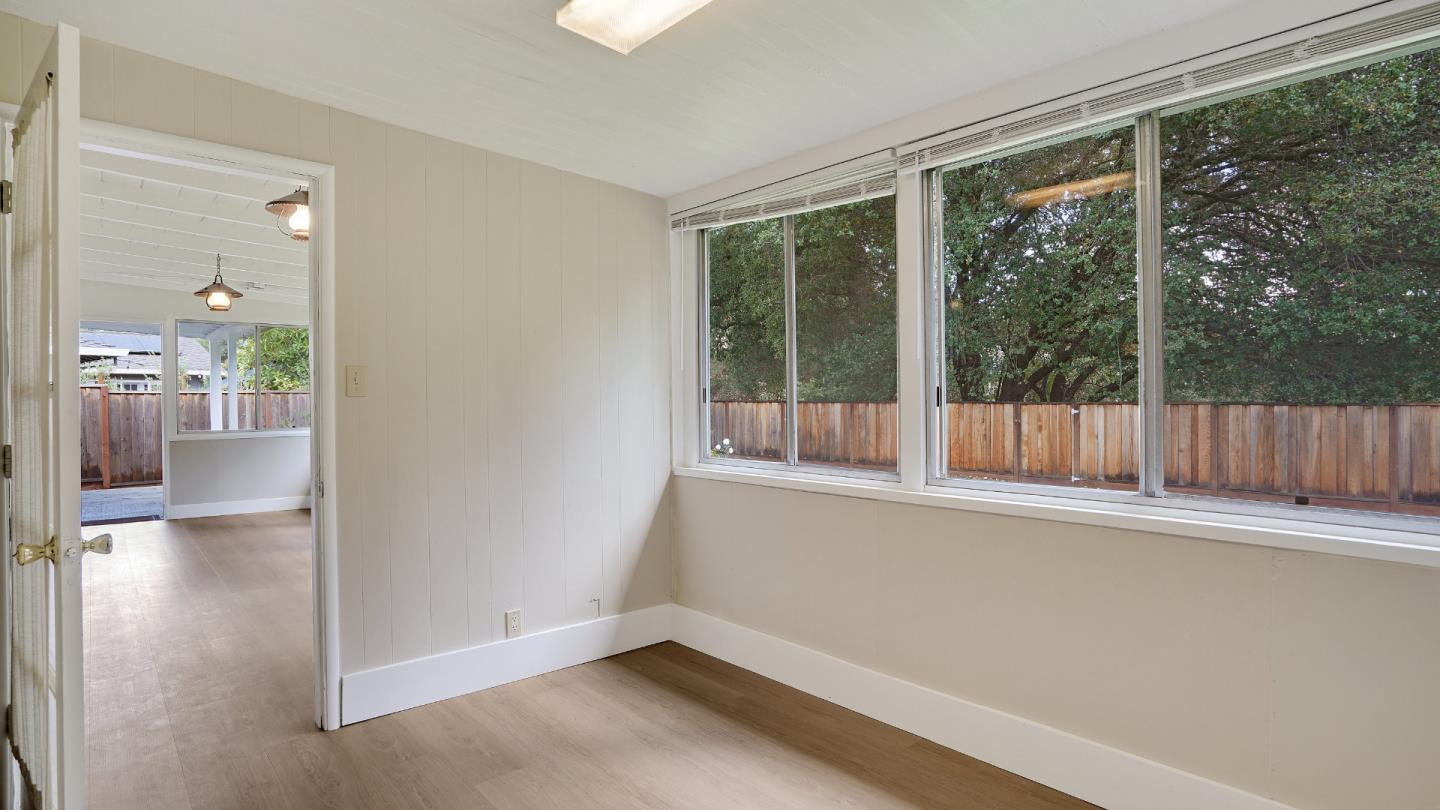 Detail Gallery Image 27 of 59 For 10350 Mann Dr, Cupertino,  CA 95014 - 3 Beds | 2 Baths