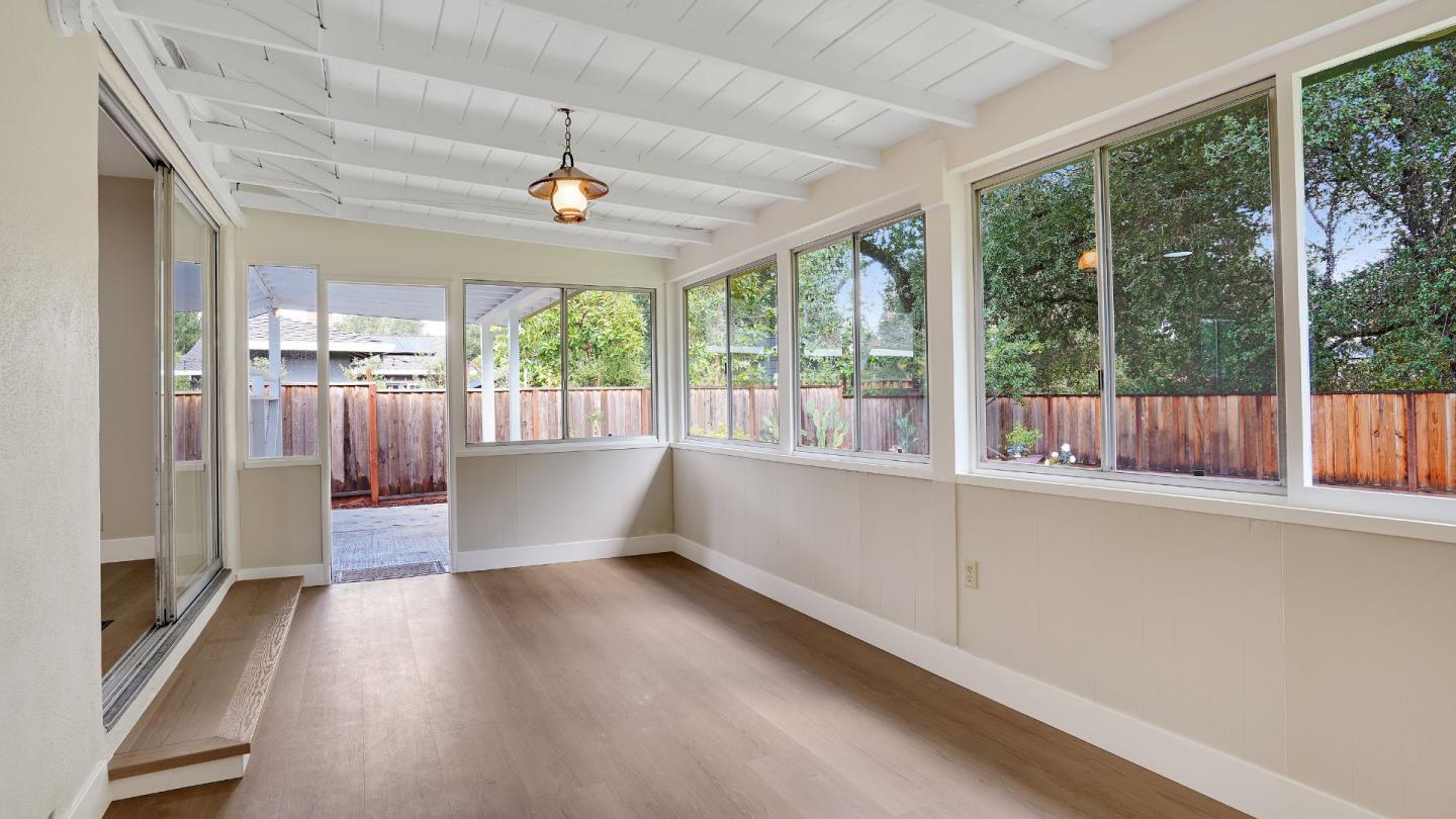 Detail Gallery Image 28 of 59 For 10350 Mann Dr, Cupertino,  CA 95014 - 3 Beds | 2 Baths