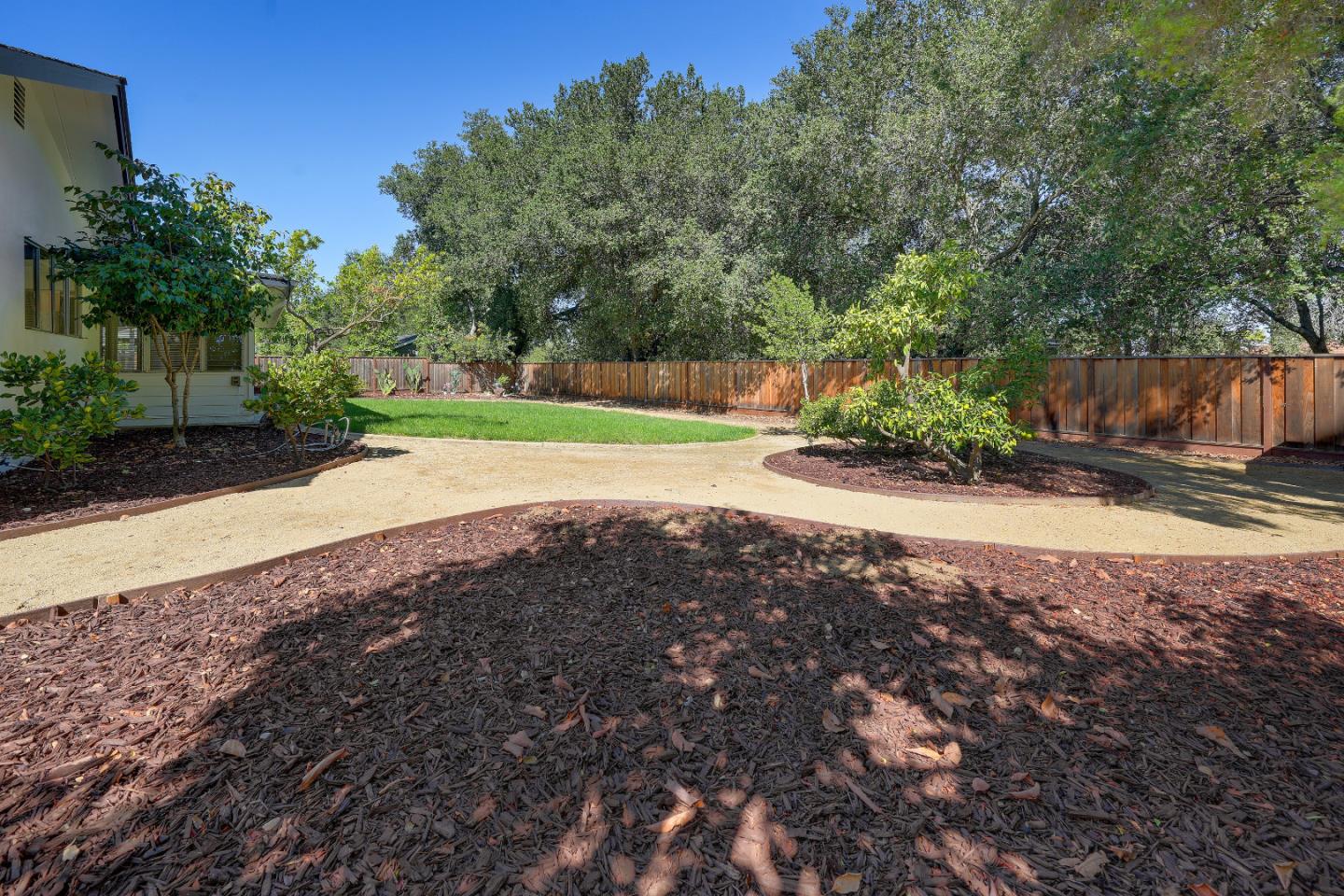 Detail Gallery Image 40 of 59 For 10350 Mann Dr, Cupertino,  CA 95014 - 3 Beds | 2 Baths