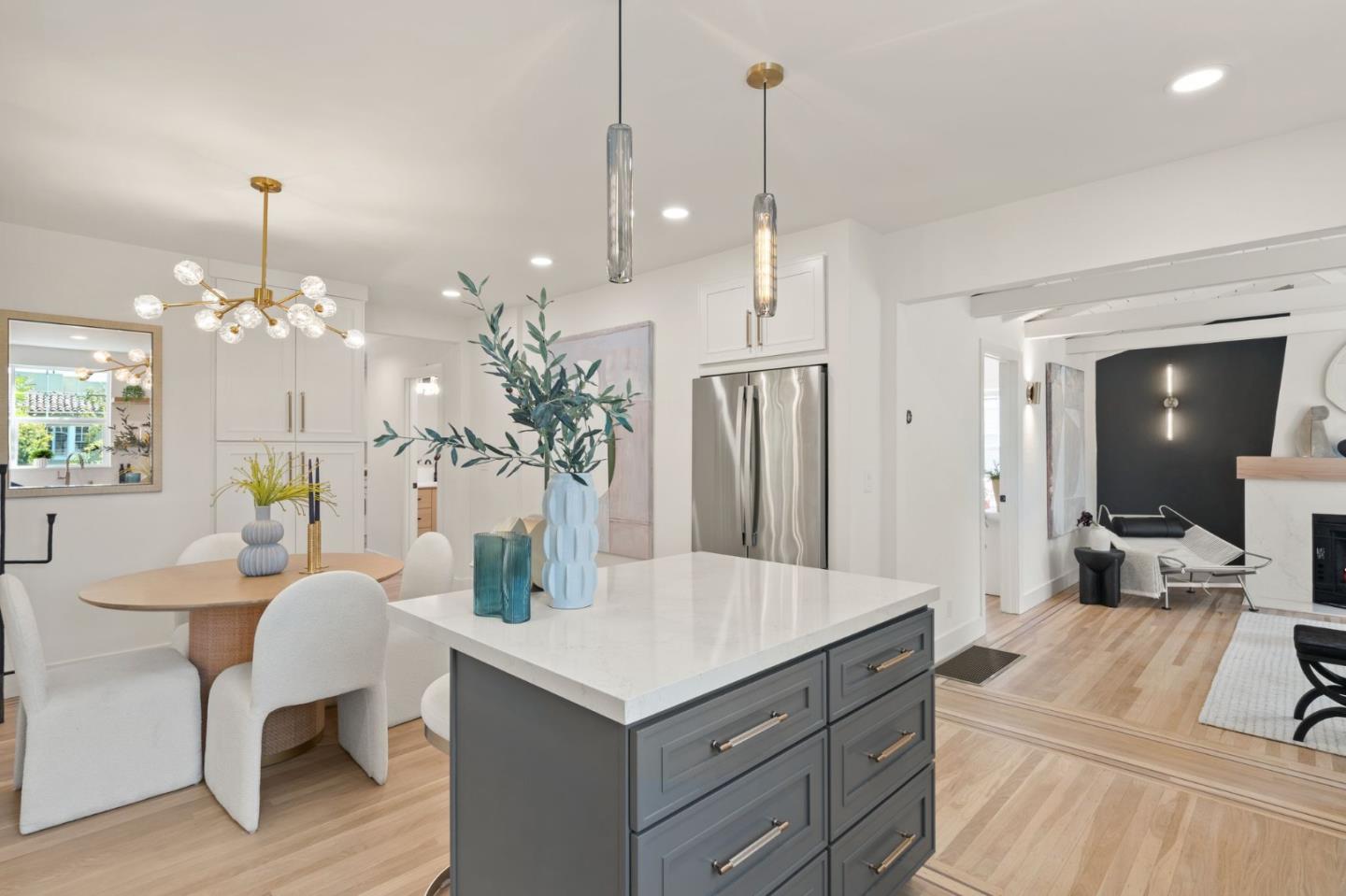 Detail Gallery Image 10 of 66 For 909 S Grant St, San Mateo,  CA 94402 - 4 Beds | 4 Baths