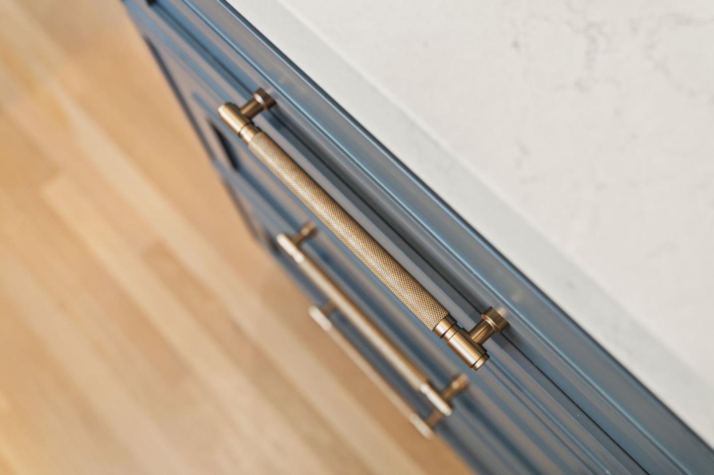 Detail Gallery Image 11 of 66 For 909 S Grant St, San Mateo,  CA 94402 - 4 Beds | 4 Baths