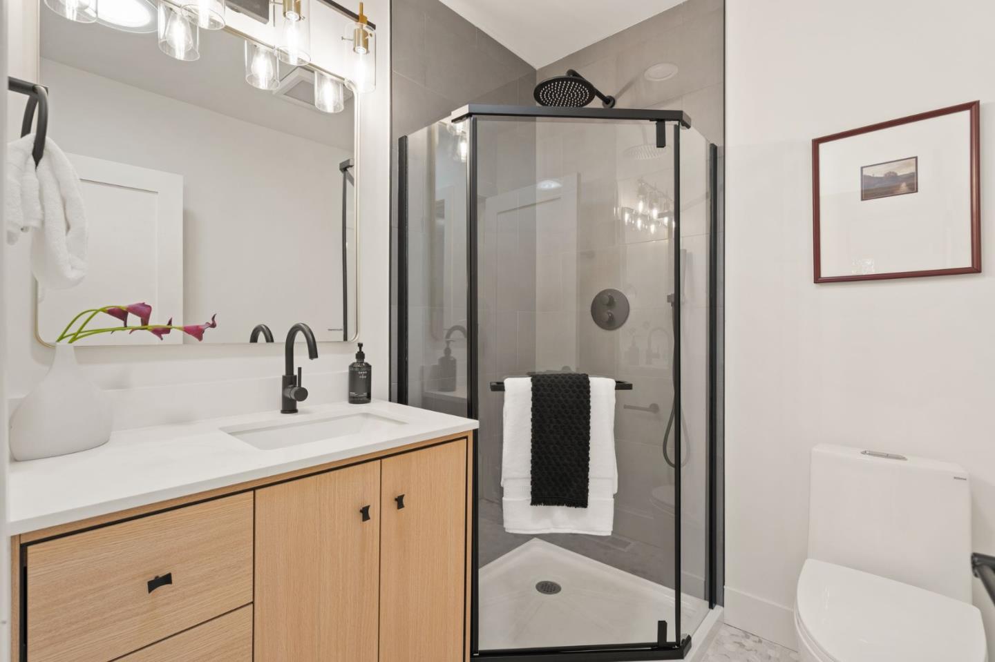 Detail Gallery Image 21 of 66 For 909 S Grant St, San Mateo,  CA 94402 - 4 Beds | 4 Baths