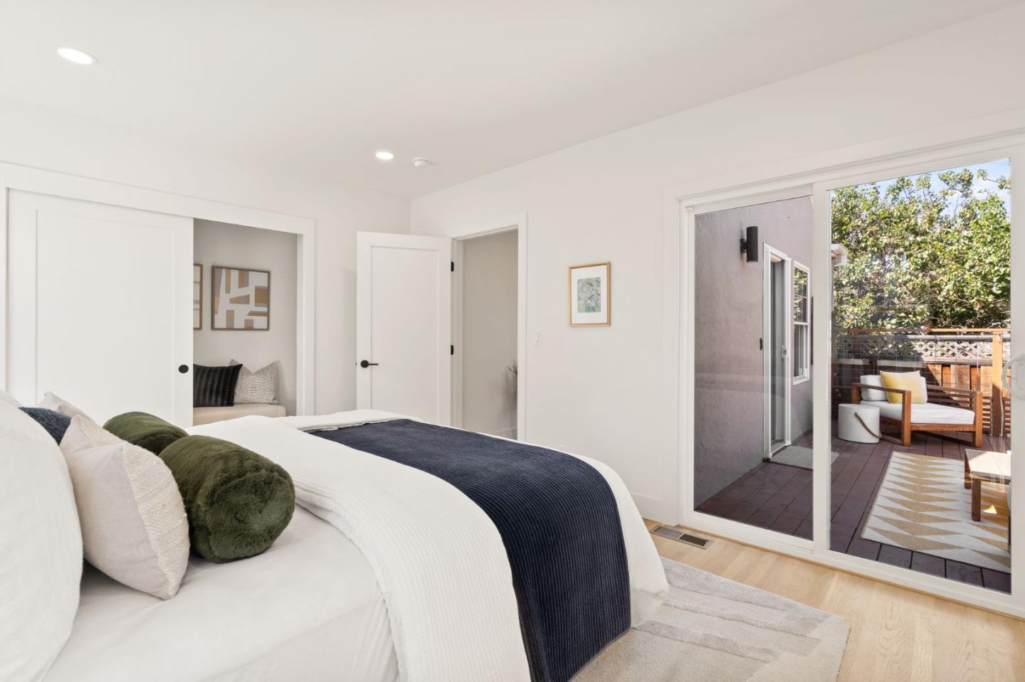 Detail Gallery Image 24 of 66 For 909 S Grant St, San Mateo,  CA 94402 - 4 Beds | 4 Baths