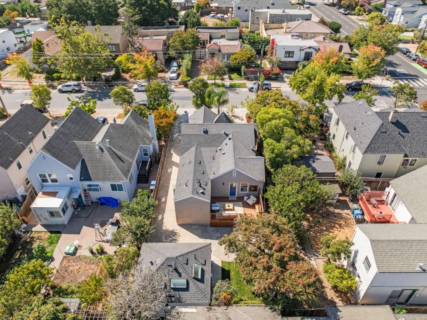 Detail Gallery Image 60 of 66 For 909 S Grant St, San Mateo,  CA 94402 - 4 Beds | 4 Baths