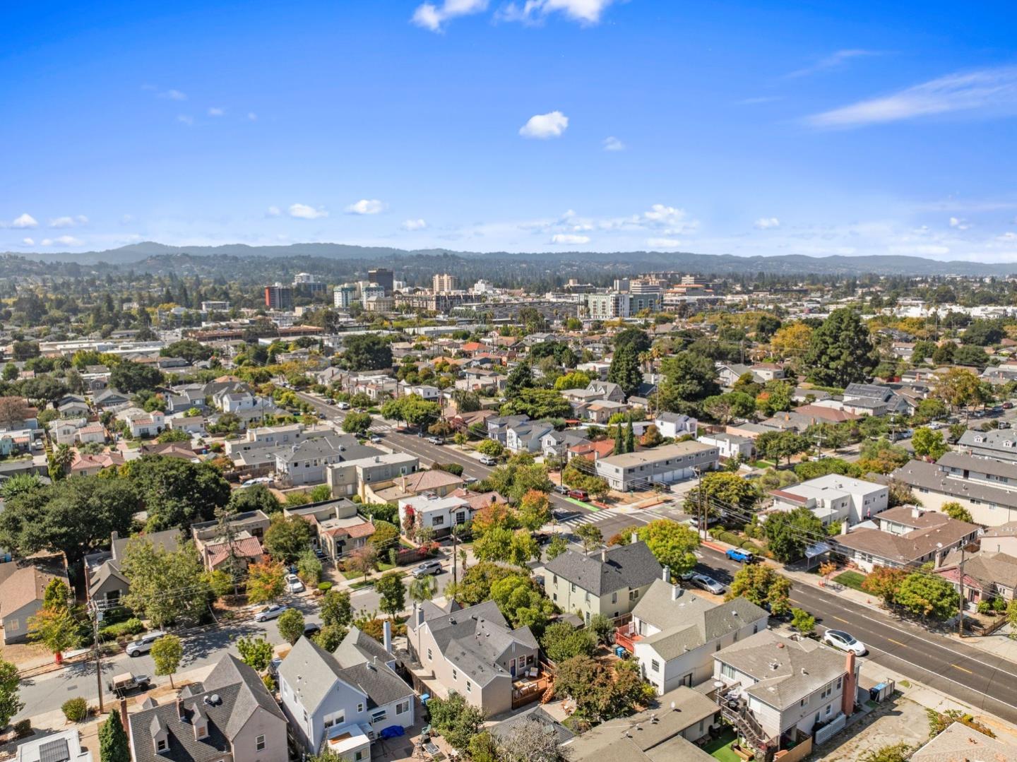 Detail Gallery Image 64 of 66 For 909 S Grant St, San Mateo,  CA 94402 - 4 Beds | 4 Baths