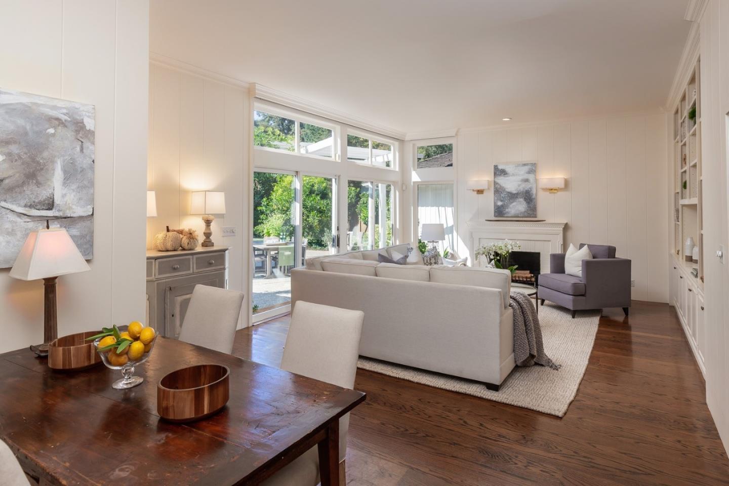 Detail Gallery Image 13 of 29 For 69 Flood Cir, Atherton,  CA 94027 - 5 Beds | 4/1 Baths