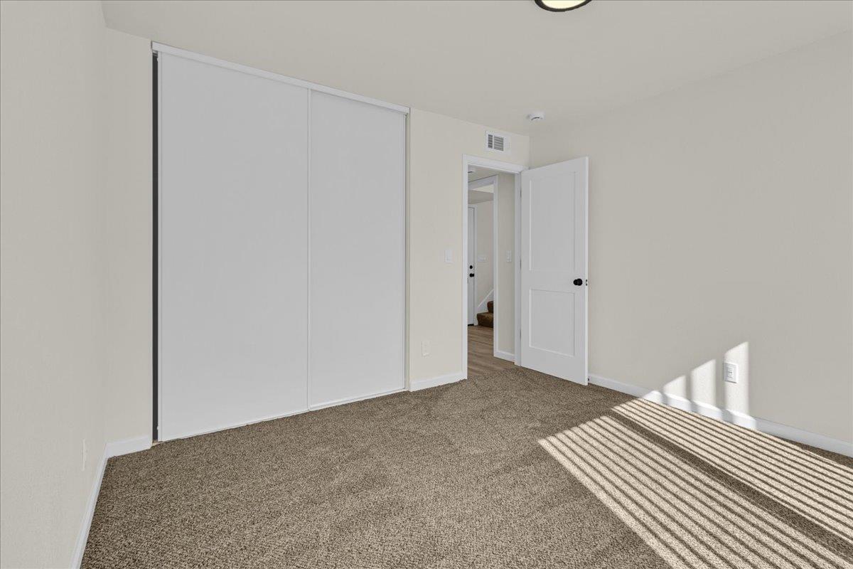 Detail Gallery Image 9 of 15 For 1521 Ebro Cir, Salinas,  CA 93906 - 3 Beds | 2 Baths