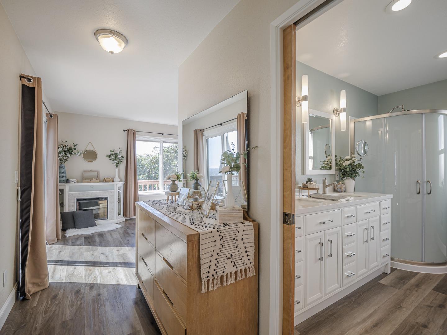 Detail Gallery Image 18 of 47 For 3401 Crestline Way, Soquel,  CA 95073 - 4 Beds | 2/1 Baths