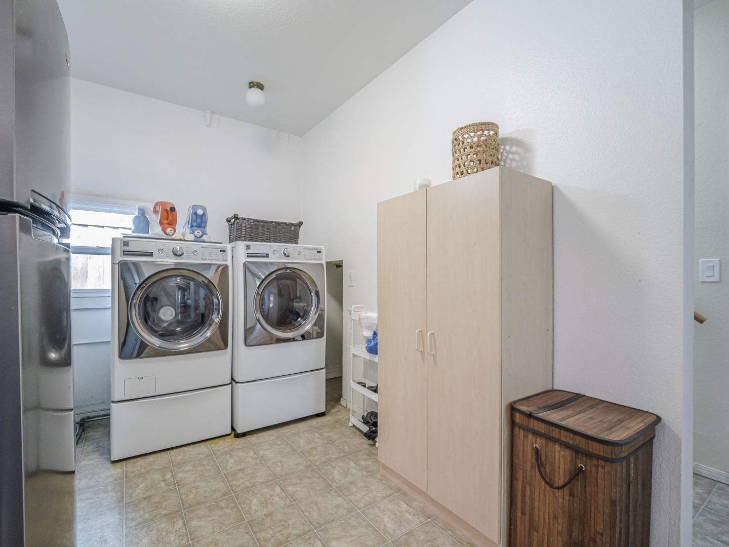 Detail Gallery Image 26 of 47 For 3401 Crestline Way, Soquel,  CA 95073 - 4 Beds | 2/1 Baths