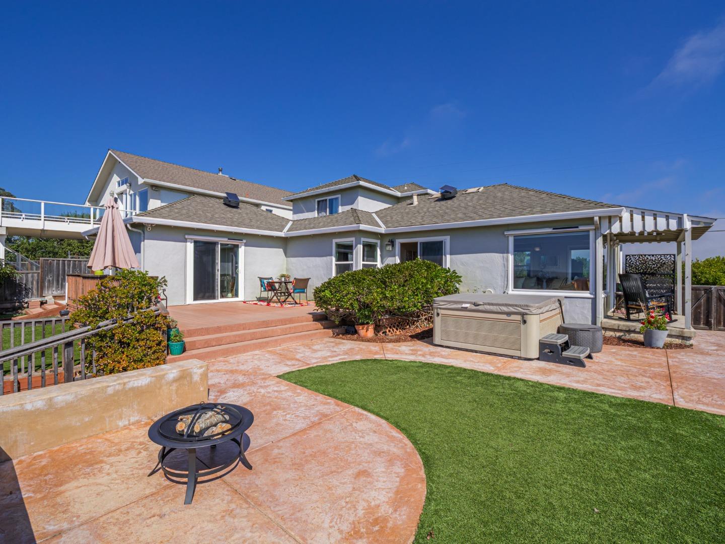 Detail Gallery Image 28 of 47 For 3401 Crestline Way, Soquel,  CA 95073 - 4 Beds | 2/1 Baths