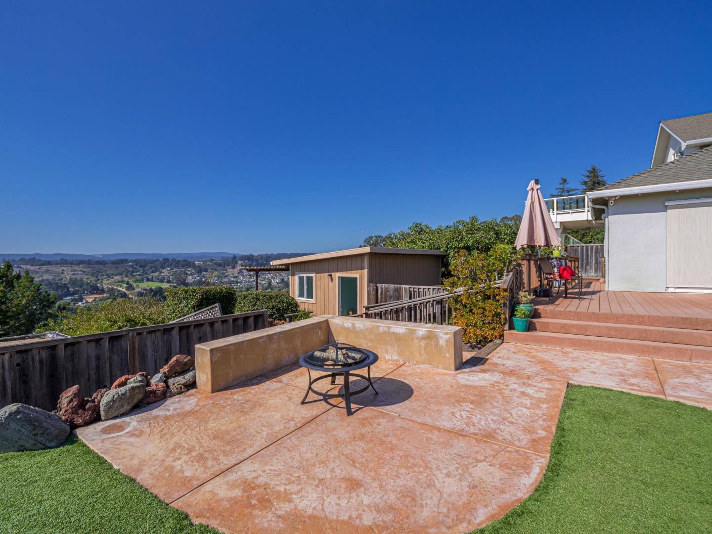 Detail Gallery Image 32 of 47 For 3401 Crestline Way, Soquel,  CA 95073 - 4 Beds | 2/1 Baths