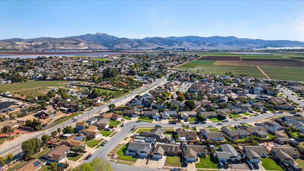 Detail Gallery Image 25 of 26 For 12932 Truman St, Salinas,  CA 93906 - 3 Beds | 2 Baths