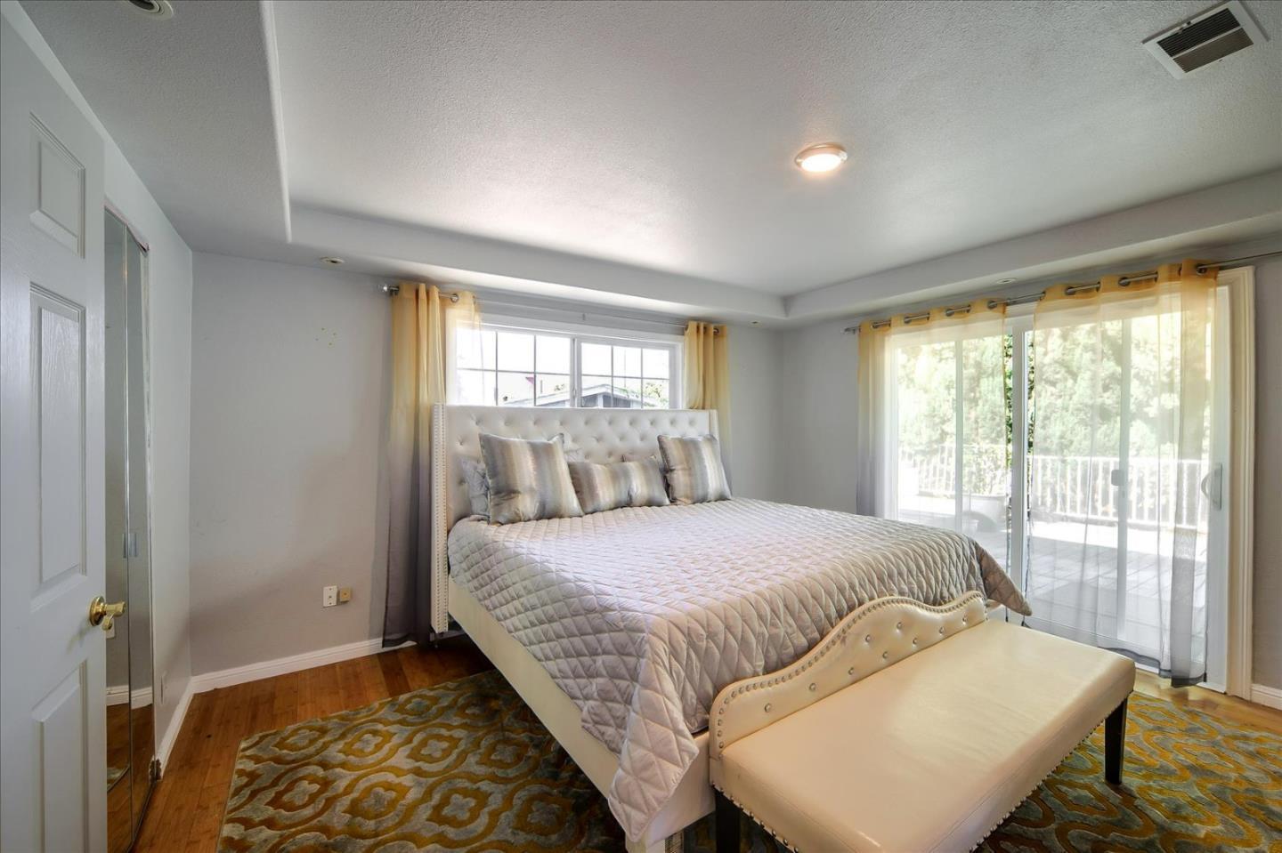 Detail Gallery Image 17 of 24 For 2604 Bon Bon Dr, San Jose,  CA 95148 - 3 Beds | 2 Baths
