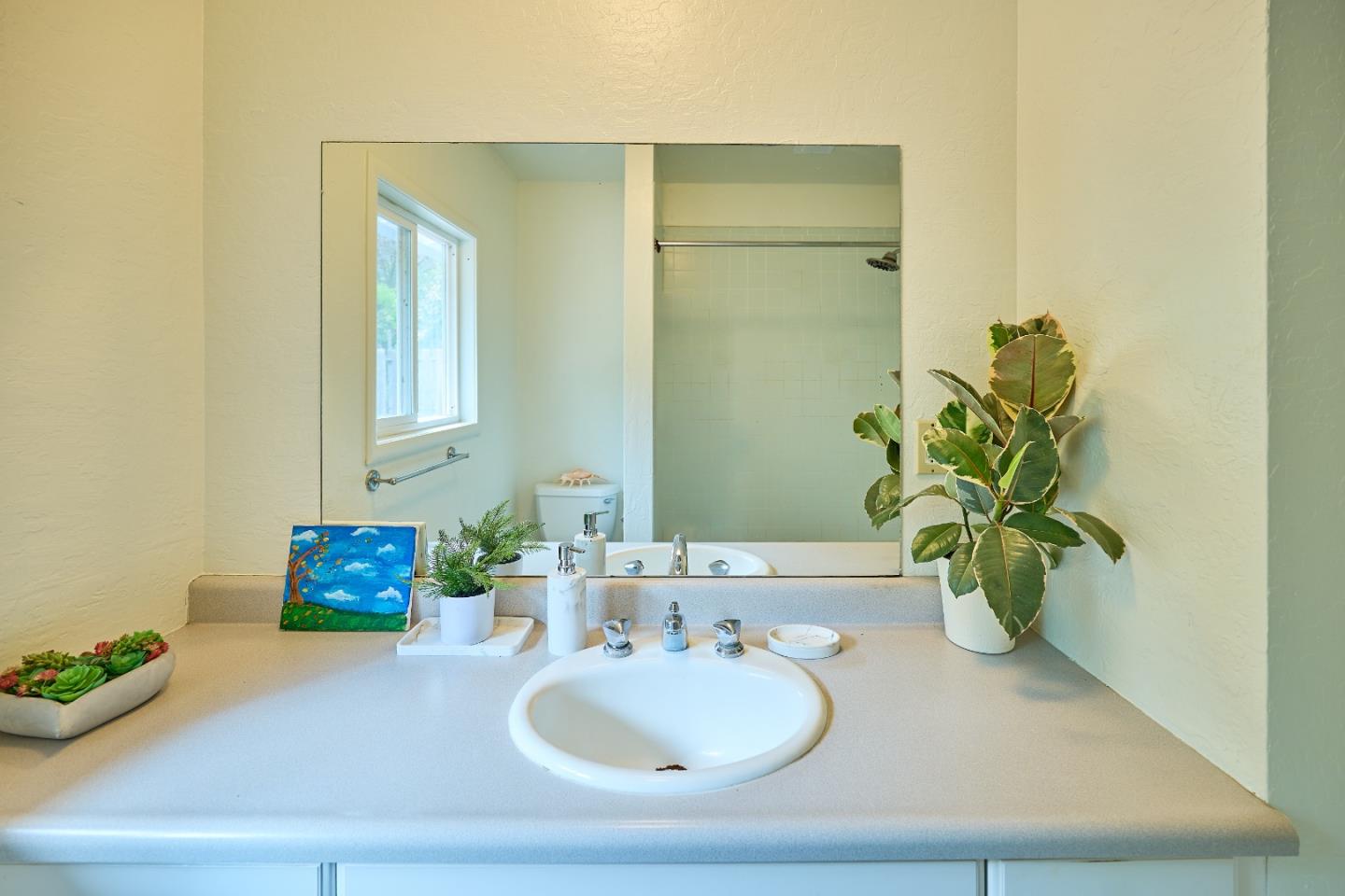 Detail Gallery Image 16 of 26 For 91 Carr Ave, Aromas,  CA 95004 - 2 Beds | 1 Baths