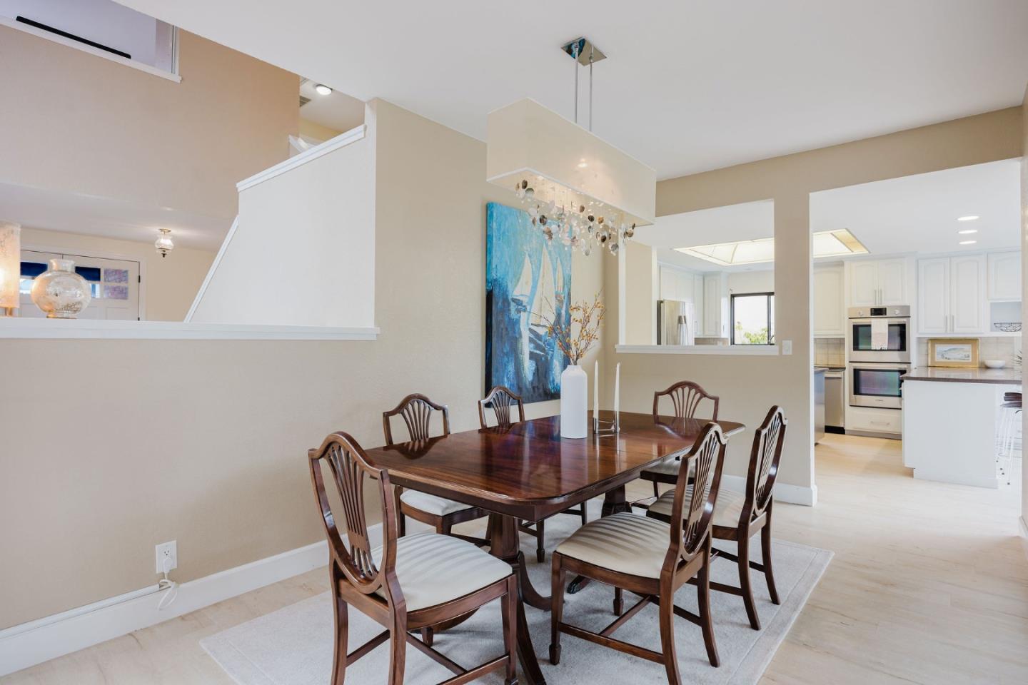 Detail Gallery Image 11 of 34 For 2329 Burning Tree Rd, Half Moon Bay,  CA 94019 - 4 Beds | 2/1 Baths