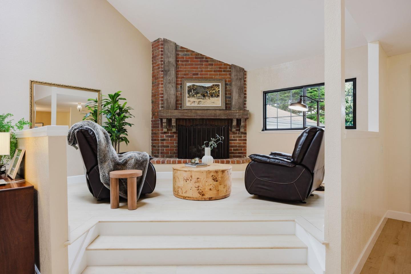 Detail Gallery Image 20 of 34 For 2329 Burning Tree Rd, Half Moon Bay,  CA 94019 - 4 Beds | 2/1 Baths