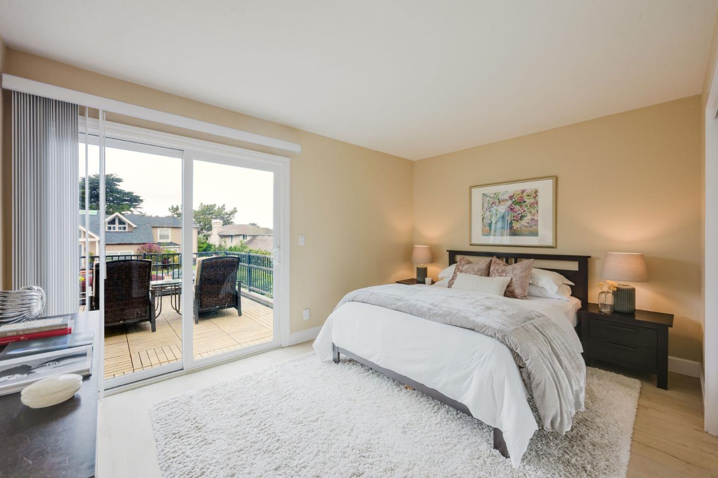 Detail Gallery Image 23 of 34 For 2329 Burning Tree Rd, Half Moon Bay,  CA 94019 - 4 Beds | 2/1 Baths