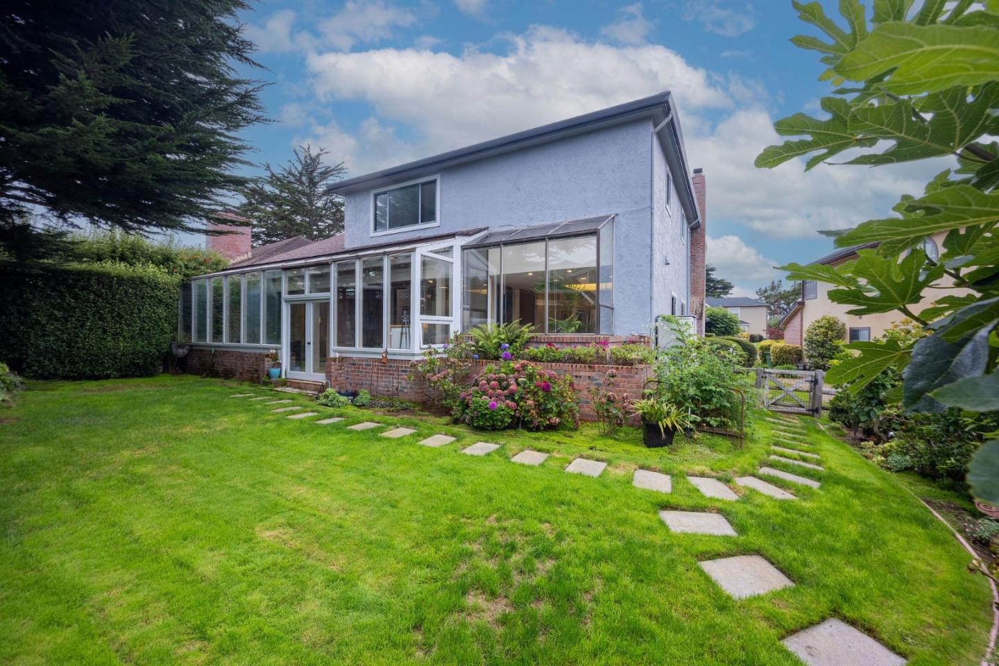 Detail Gallery Image 32 of 34 For 2329 Burning Tree Rd, Half Moon Bay,  CA 94019 - 4 Beds | 2/1 Baths