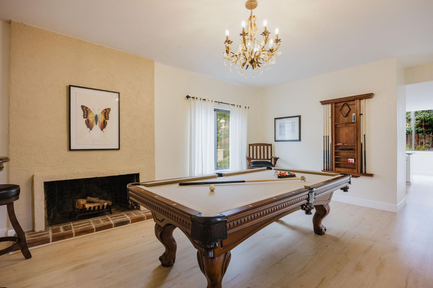 Detail Gallery Image 9 of 34 For 2329 Burning Tree Rd, Half Moon Bay,  CA 94019 - 4 Beds | 2/1 Baths