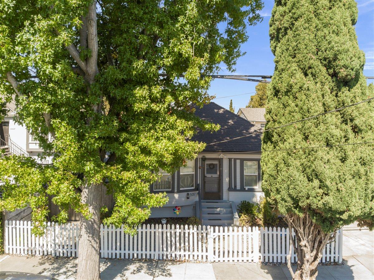 Detail Gallery Image 16 of 32 For 315-327 Grand Blvd, San Mateo,  CA 94401 - – Beds | – Baths