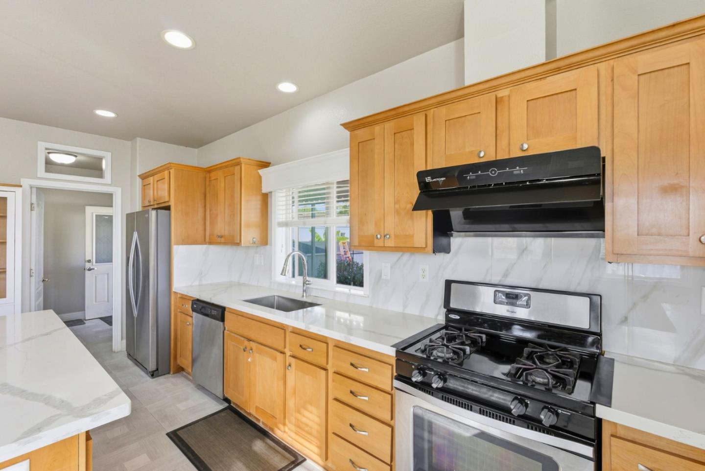 Detail Gallery Image 13 of 26 For 1541 Ortega #39,  Hayward,  CA 94544 - 2 Beds | 2 Baths