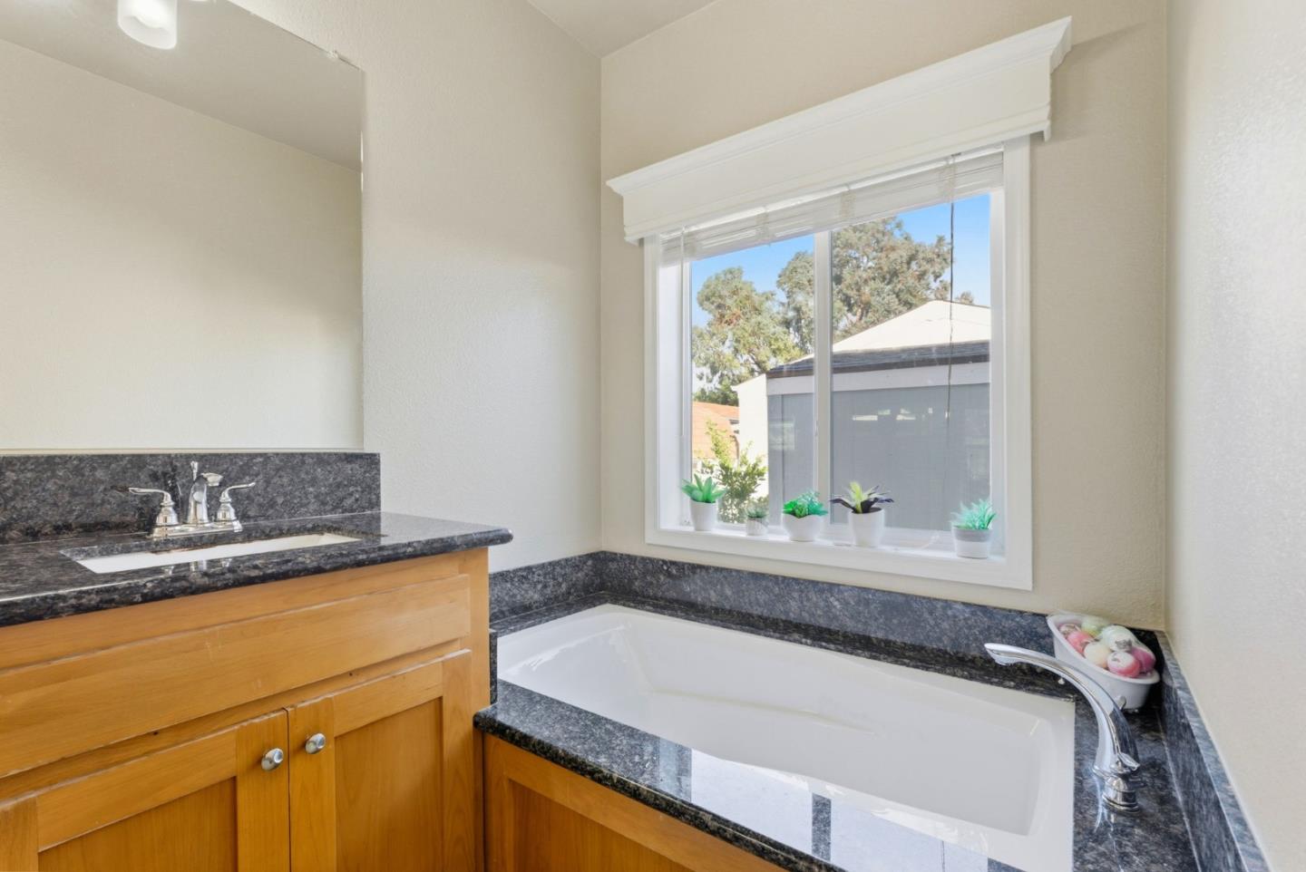 Detail Gallery Image 23 of 26 For 1541 Ortega #39,  Hayward,  CA 94544 - 2 Beds | 2 Baths