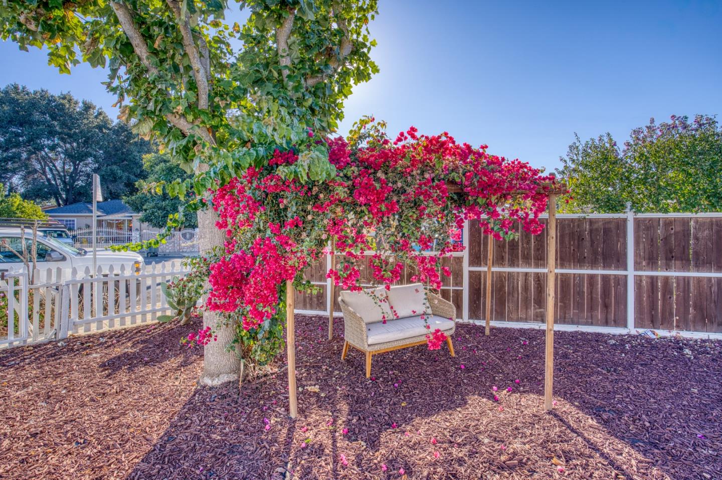 Detail Gallery Image 23 of 25 For 128 Grace Ave, East Palo Alto,  CA 94303 - 3 Beds | 1/1 Baths