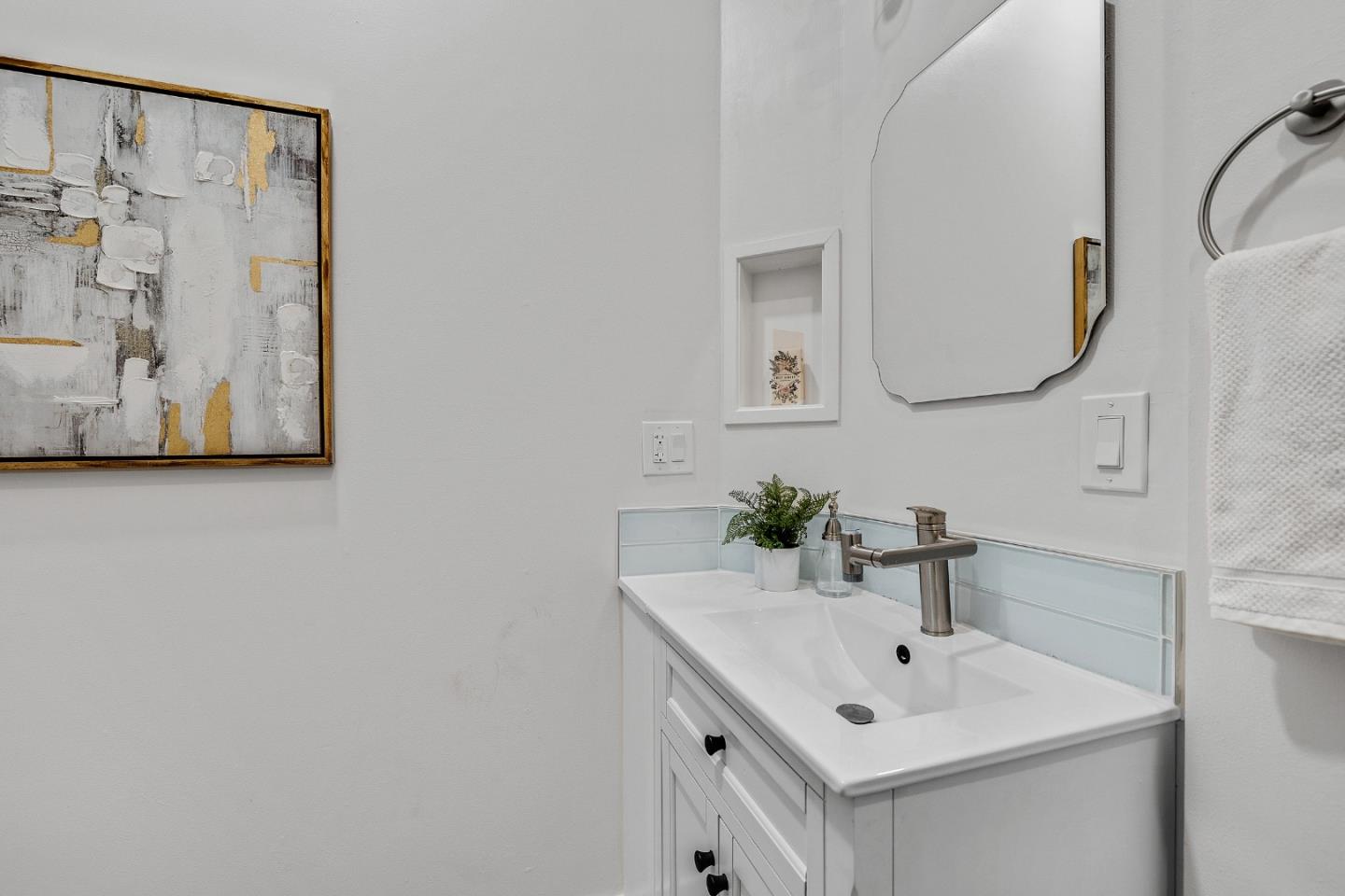 Detail Gallery Image 18 of 28 For 324 N 20th St, San Jose,  CA 95112 - 2 Beds | 2 Baths