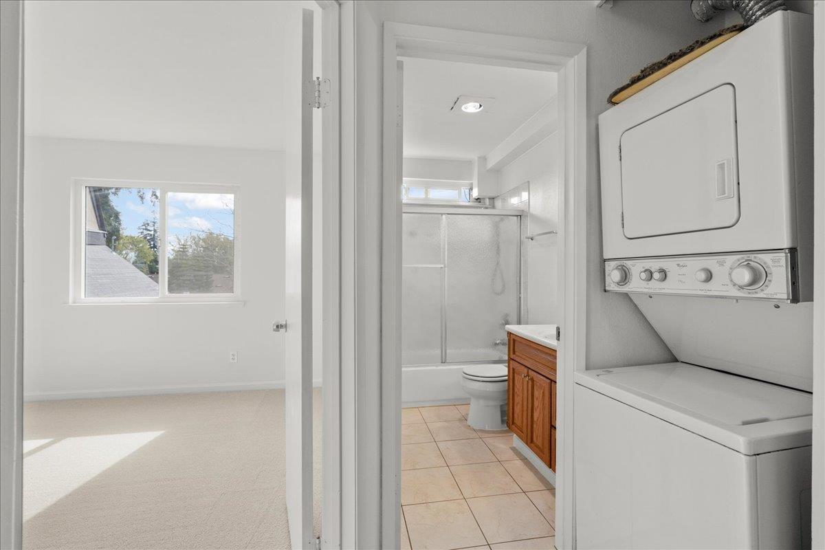 Detail Gallery Image 13 of 28 For 27418 Susan Pl #3,  Hayward,  CA 94544 - 2 Beds | 1/1 Baths